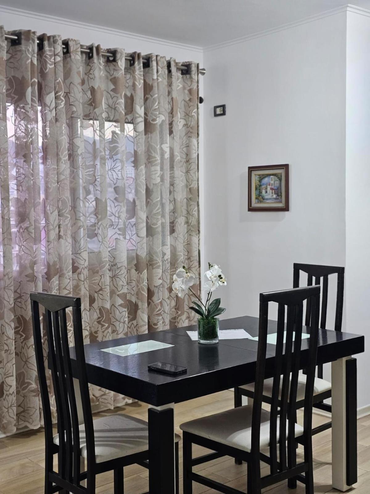 Main Apartment Tirana Eksteriør billede